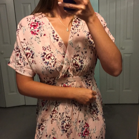 Dresses & Skirts - Floral maxi dress